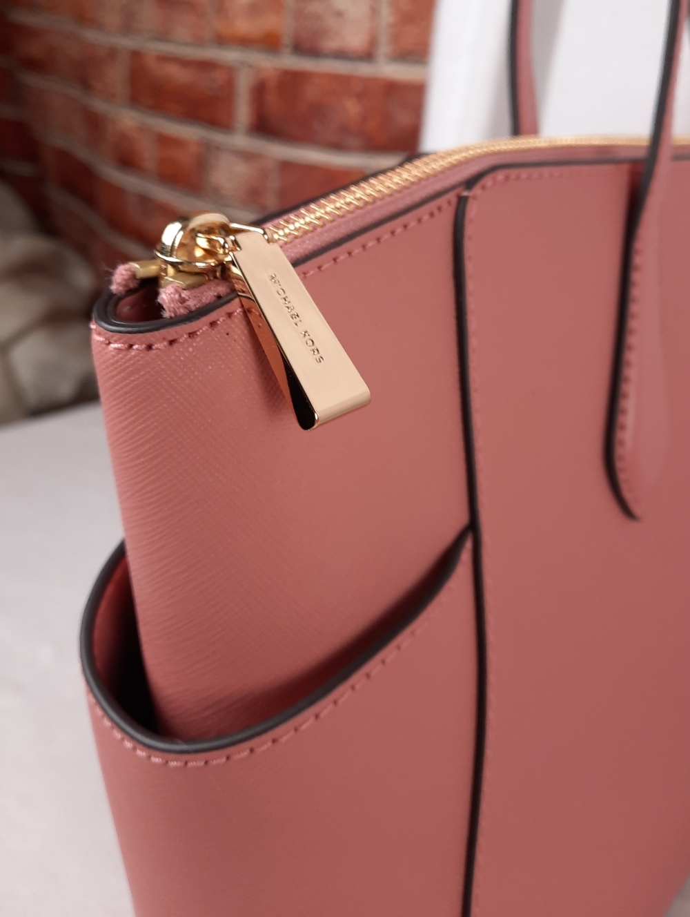 Michael Kors Genuine Saffiano Leather Blush Pink Tote Bag - Picture 8 of 16